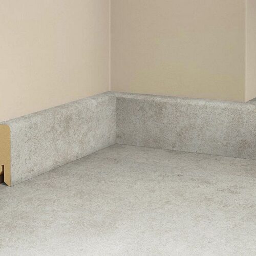 tilo Vinyl Sockelleiste Beton Silber