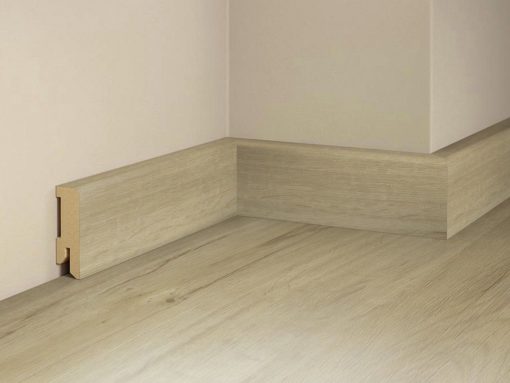 tilo Vinyl Sockelleiste Eiche Porzellan