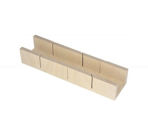 Gehrungsschneidlade aus Holz